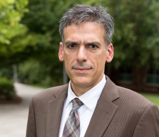 Prof. Rigoberto Hernandez