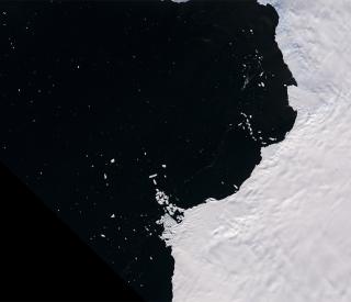 February 18, 1975: Image taken by the Multispectral Scanner onboard Landsat 2. (NASA Earth Observatory)